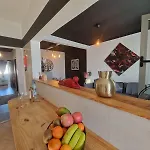 Elegant Pera Apartmán *
