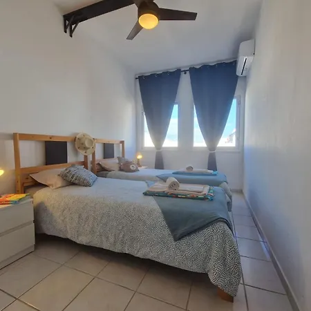 Daire Elegant Pera Armação de Pêra
